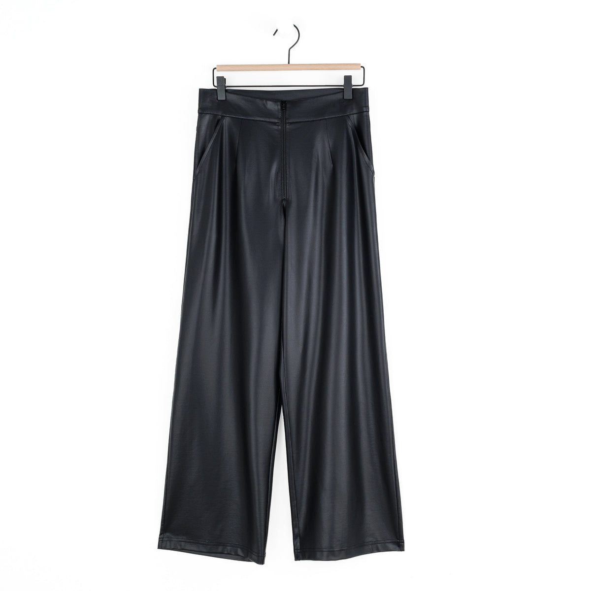 Clara Sunwoo Deals - Liquid Leather™ - Sheen Zip Closure Loose Leg Pocket Pant - Black