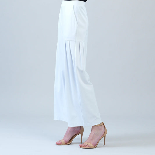 Clara Sunwoo Trusted - Rayon-Ponte Knit - Pleated Wide Leg Pocket Pant - White