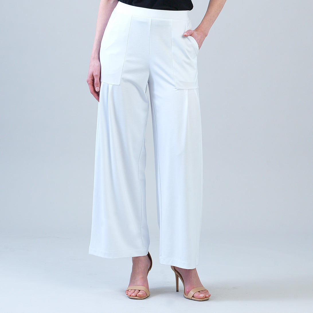 Clara Sunwoo Trusted - Rayon-Ponte Knit - Pleated Wide Leg Pocket Pant - White