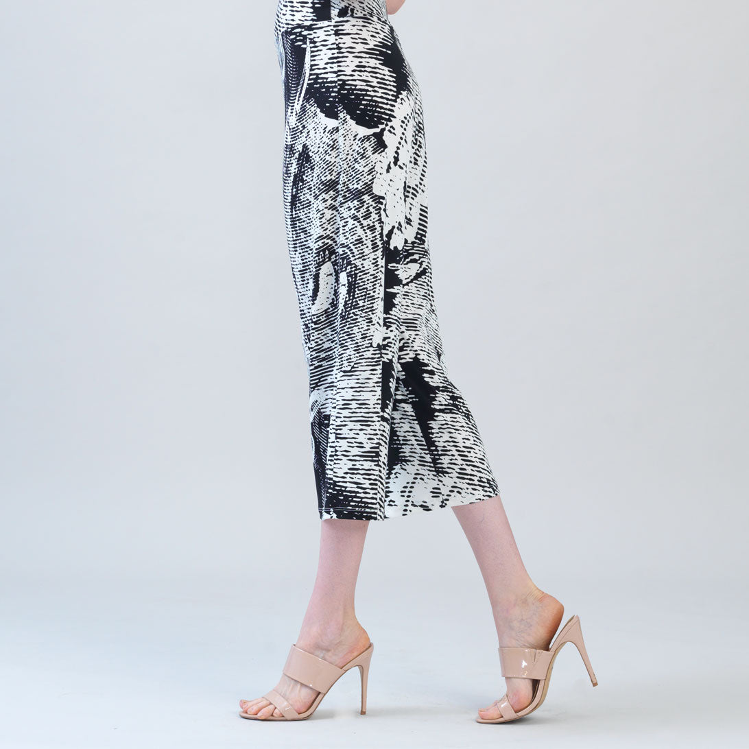 Clara Sunwoo Signature - Signature Modern Gaucho Pant - Abstract Etch