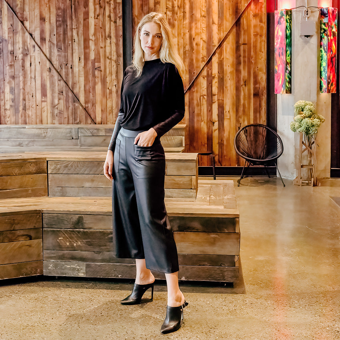 Clara Sunwoo Essential - Liquid Leather™ - Sheen Pocket Gaucho Pant - Black