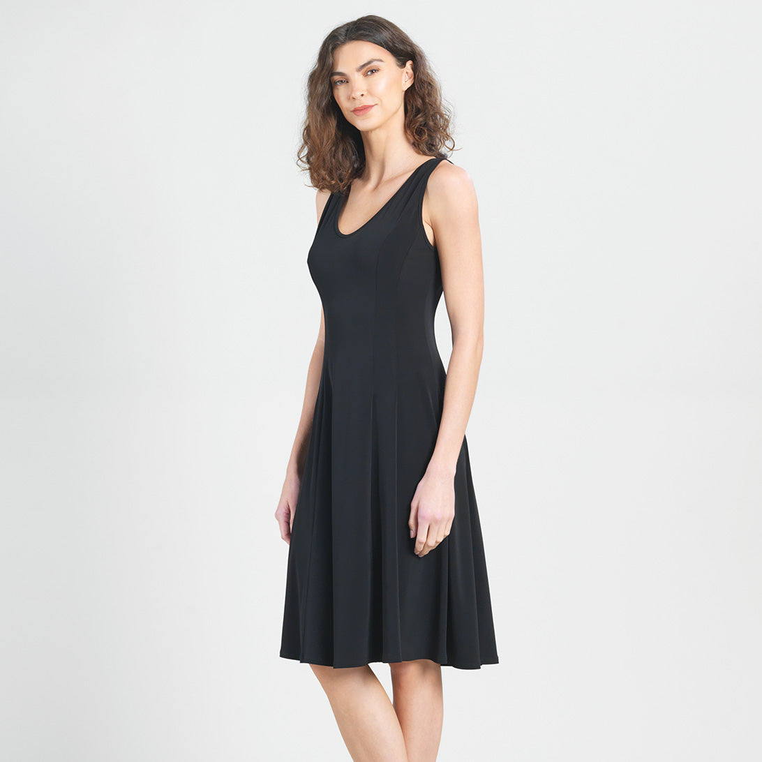 Clara Sunwoo Premium - Sleeveless V-Neck Flared Dress - Black