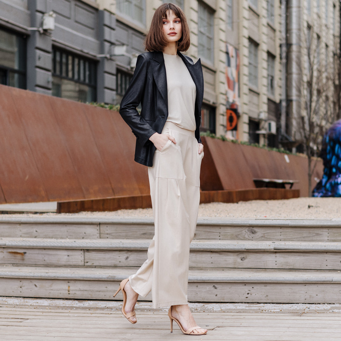 Clara Sunwoo Trending - Liquid Leather™ Signature Pocket Blazer - Black