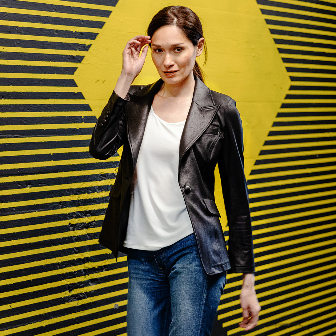 Clara Sunwoo Trending - Liquid Leather™ Signature Pocket Blazer - Black