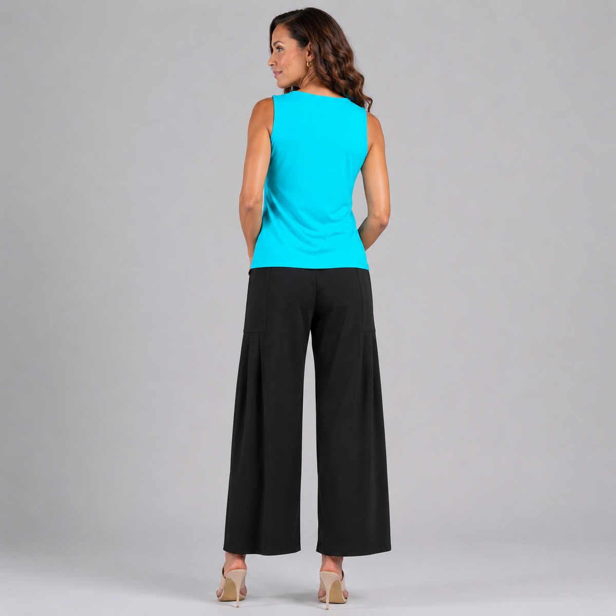 Clara Sunwoo Recommended - Sleeveless V-Neck Center Front Tie Top - Turquoise - Final Sale