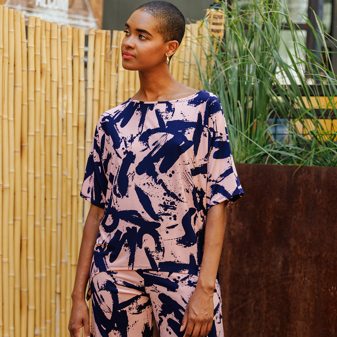 Clara Sunwoo Recommended - Loose Cut Hi-Low Top - Splash Stroke - Final Sale!